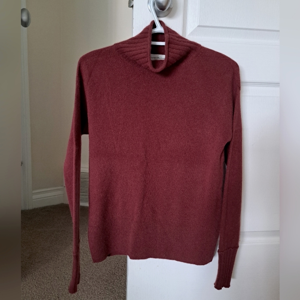 WHITE + WARREN Marsala Burgundy Cashmere Sweater